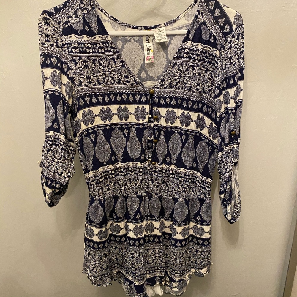 Cute blue/white romper